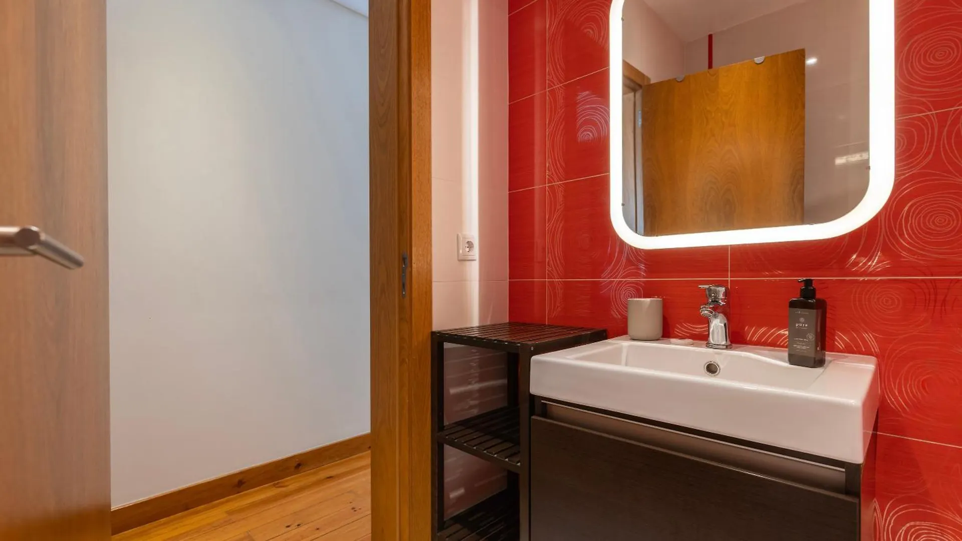 Luminous 1Bdr Apartment By Lovelystay Lisbon